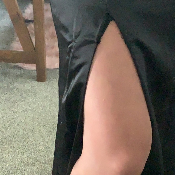 Amsale Bella Bridesmaids Chloe dress black fluid satin size 6 - Picture 12 of 12